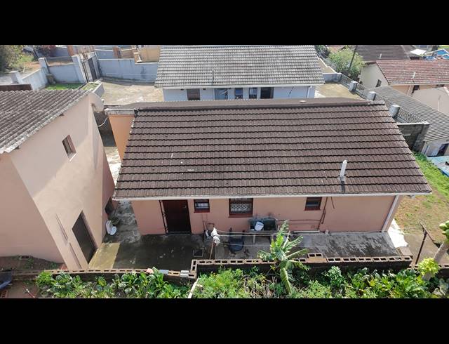 3 BEDROOM HOUSE FOR SALE IN UMLAZI Q